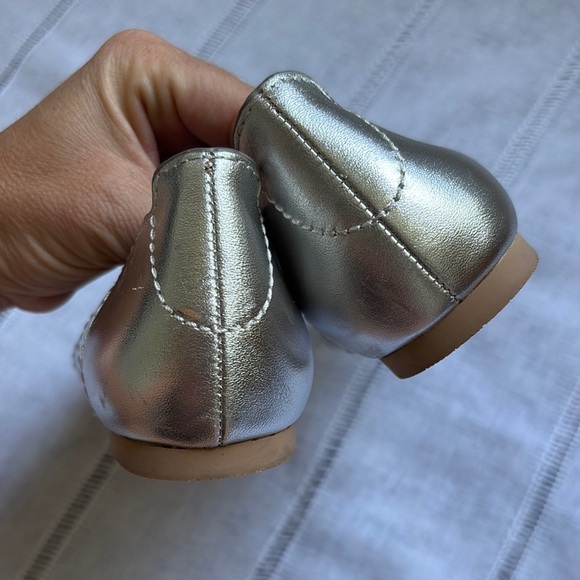 Seychelles Metallic Silver Flats - Picture 6 of 13